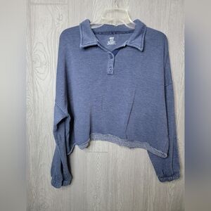 Aeries Cropped Casual Blue Collared Sweater.